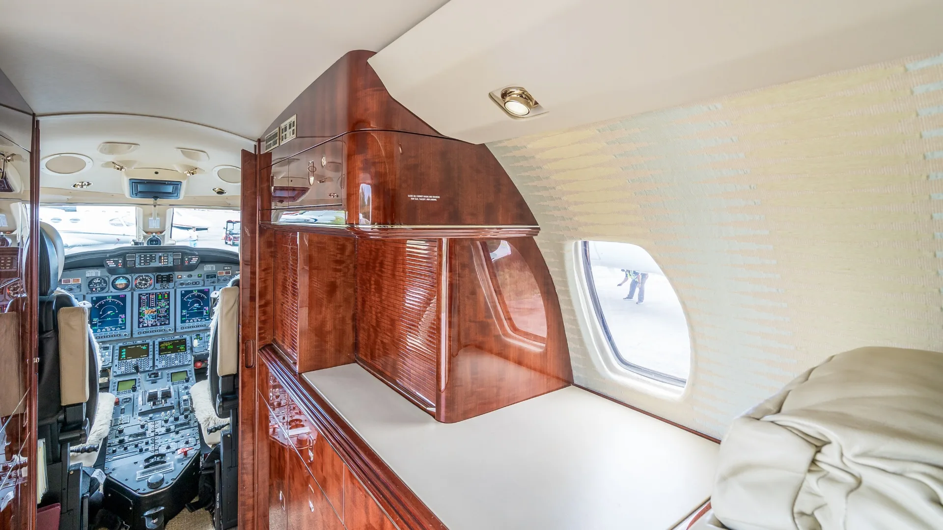 Citation X N425KN photo 5