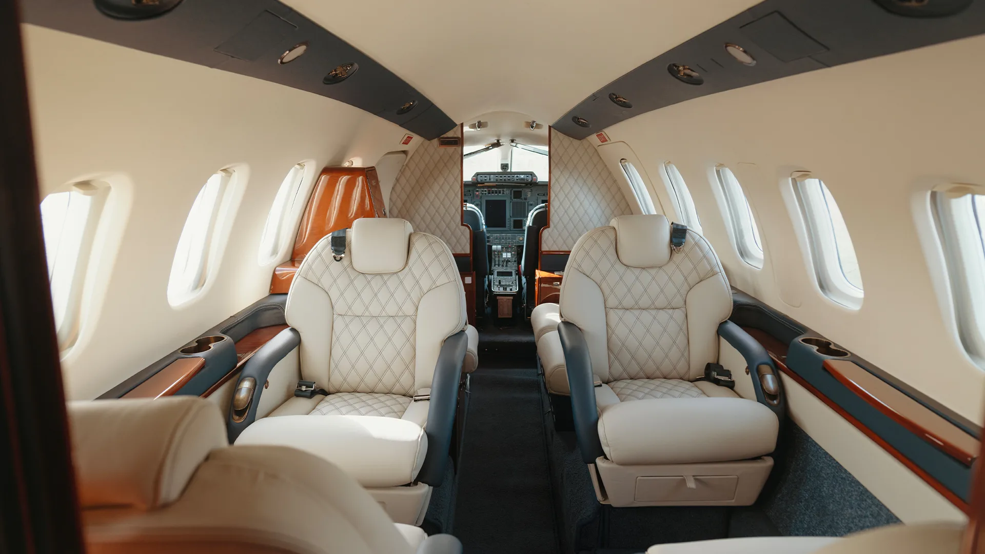 Piaggio Avanti II photo 5